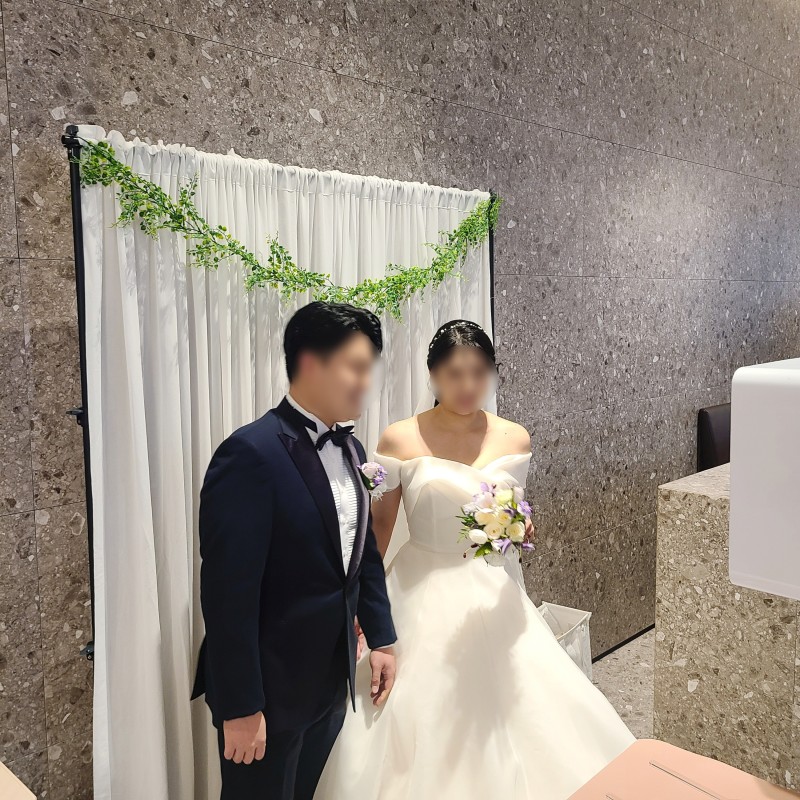 Chụp Photo Booth tại sảnh đám cưới Busan